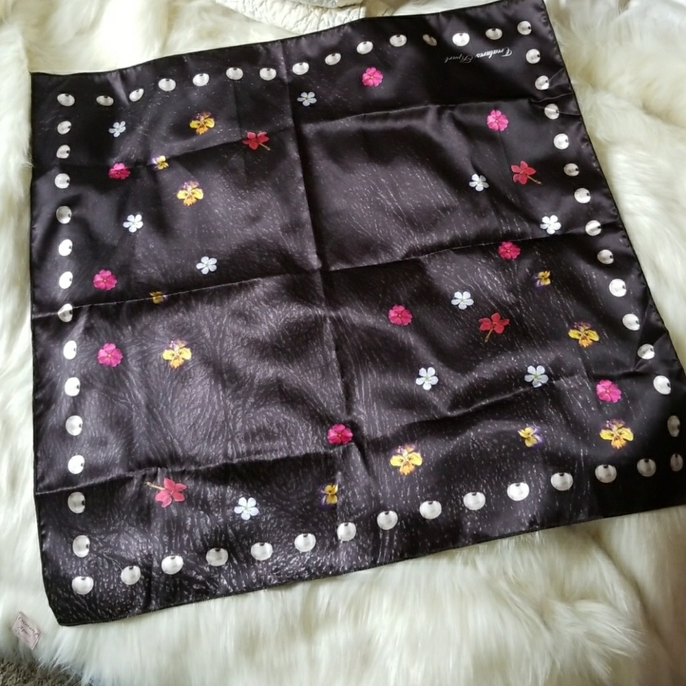 Nwt Large Leather Studded Print Satin Scarf